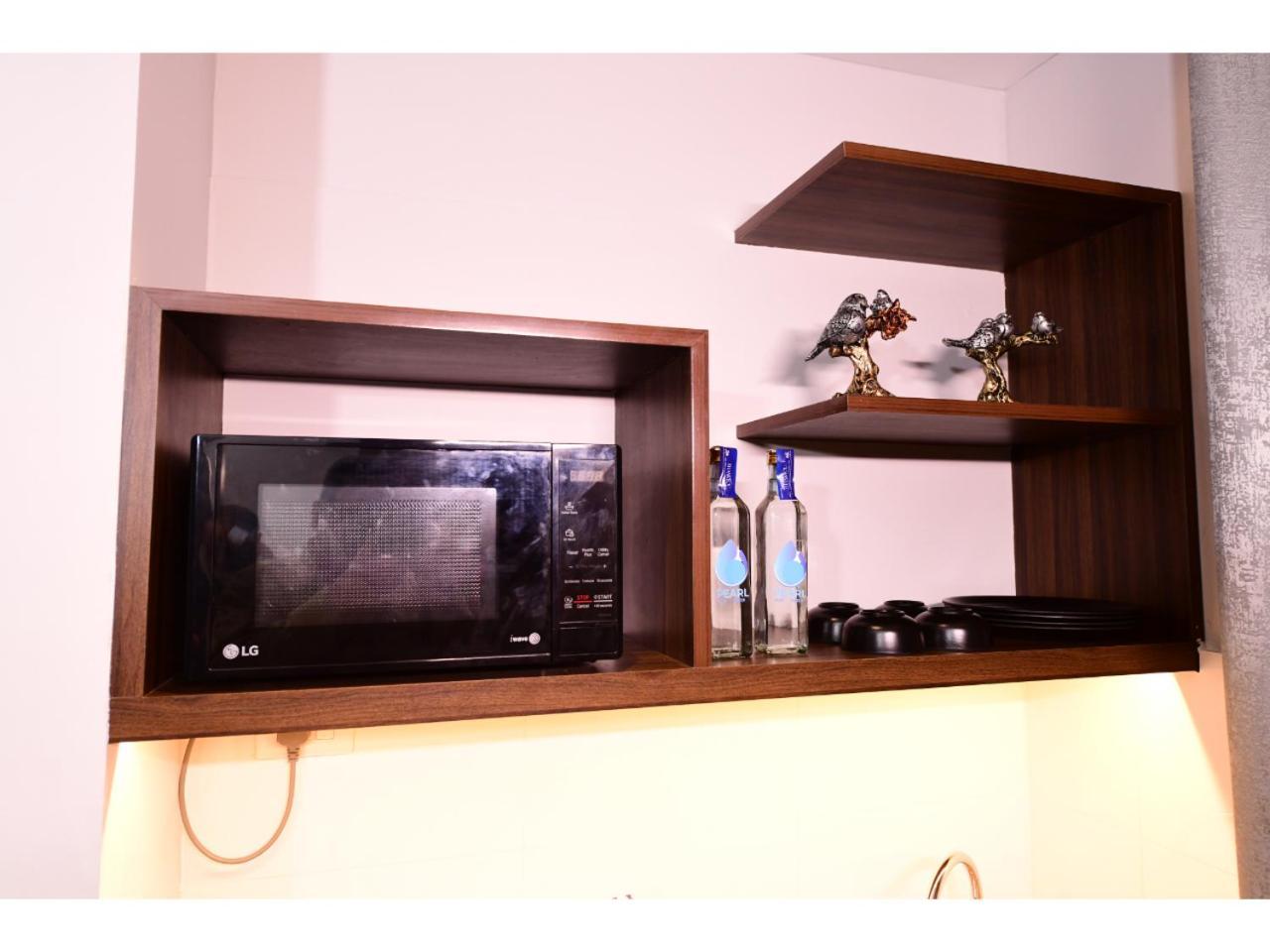 Belvedere Suites Greater Noida Exterior foto